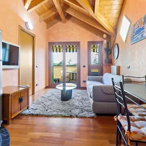 Lovely Orange House Appartamento