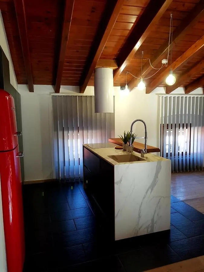 Corte Picasass Viggiù Bed & Breakfast